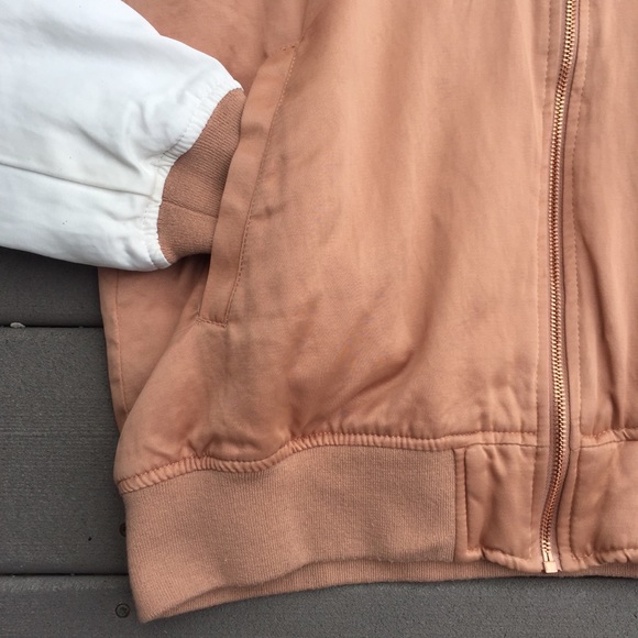 Kendall & Kylie Freedom Satin Bomber Jacket - Picture 4 of 8